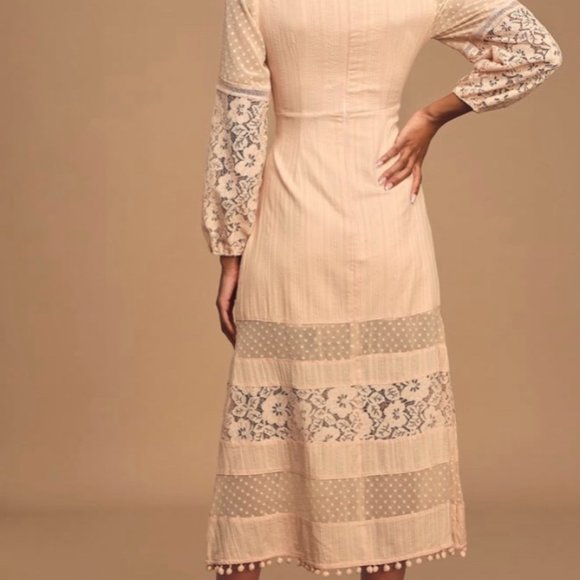 Lulu's Dress - Picture 4 of 5